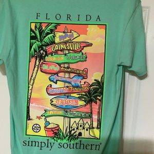 SIMPLY SOUTHERN | SMALL | T-SHIRT
